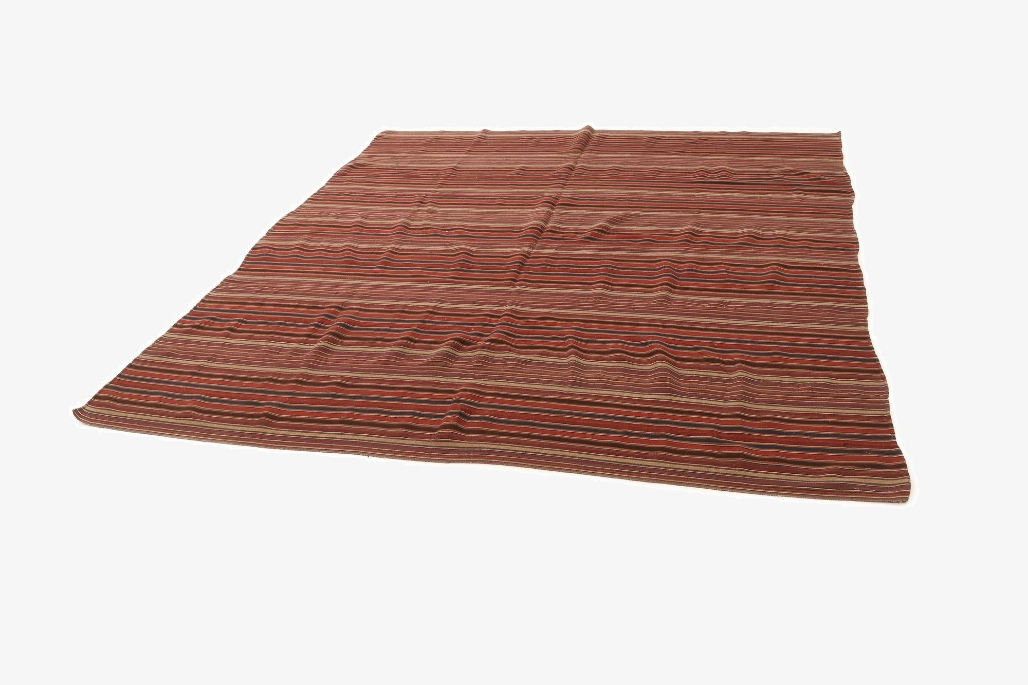  7' 9 x 8' 6 Mazanderan Rug