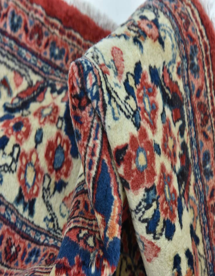 Detail image of  8' 10 x 12' 2  Hand Knotted Meshkabad Persian Wool Rug