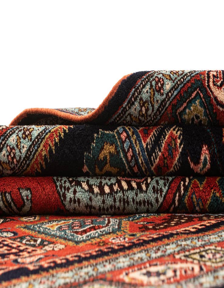 Detail image of  5' 5 x 10' 6 Meskin Rug