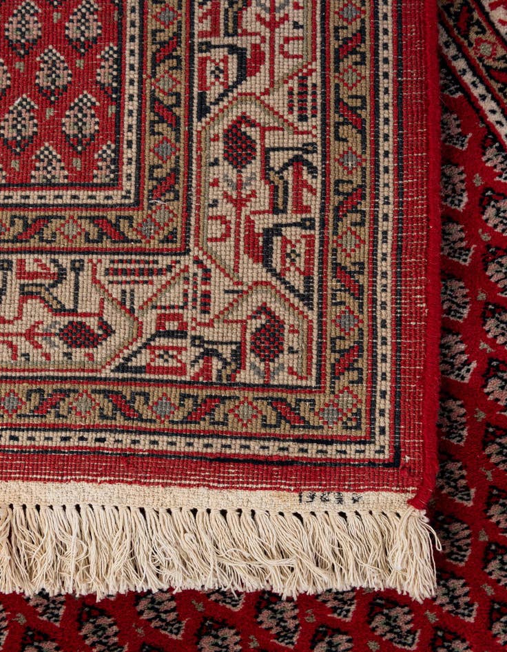 Detail image of  2' 11 x 5' 2  Hand Knotted Mir Wool Rug