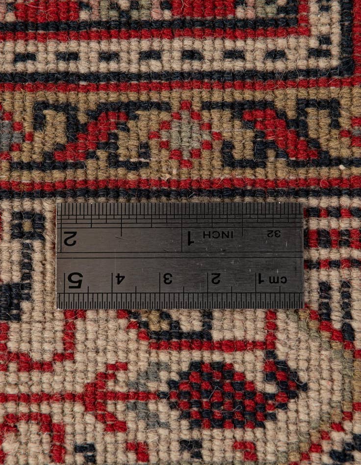 Detail image of  2' 11 x 5' 2  Hand Knotted Mir Wool Rug