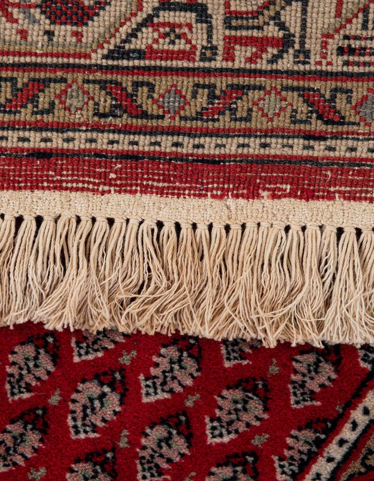 Detail image of  2' 11 x 5' 2  Hand Knotted Mir Wool Rug