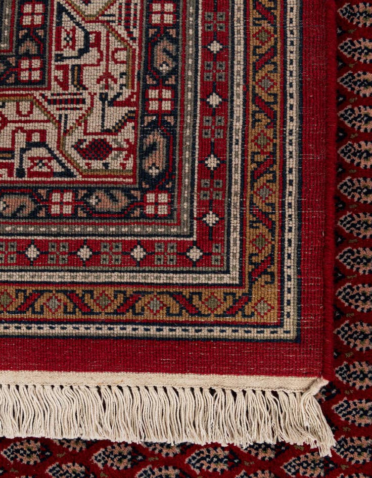 Detail image of  6' 8 x 8' 3  Hand Knotted Mir Wool Rug