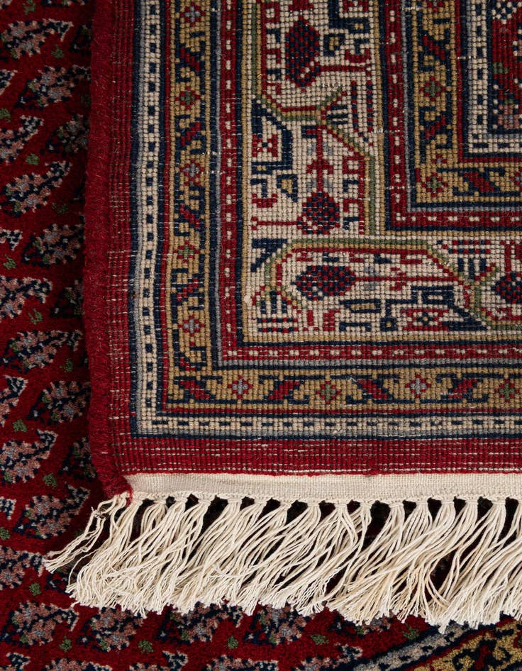Detail image of  3' 1 x 5' 1  Hand Knotted Mir Wool Rug