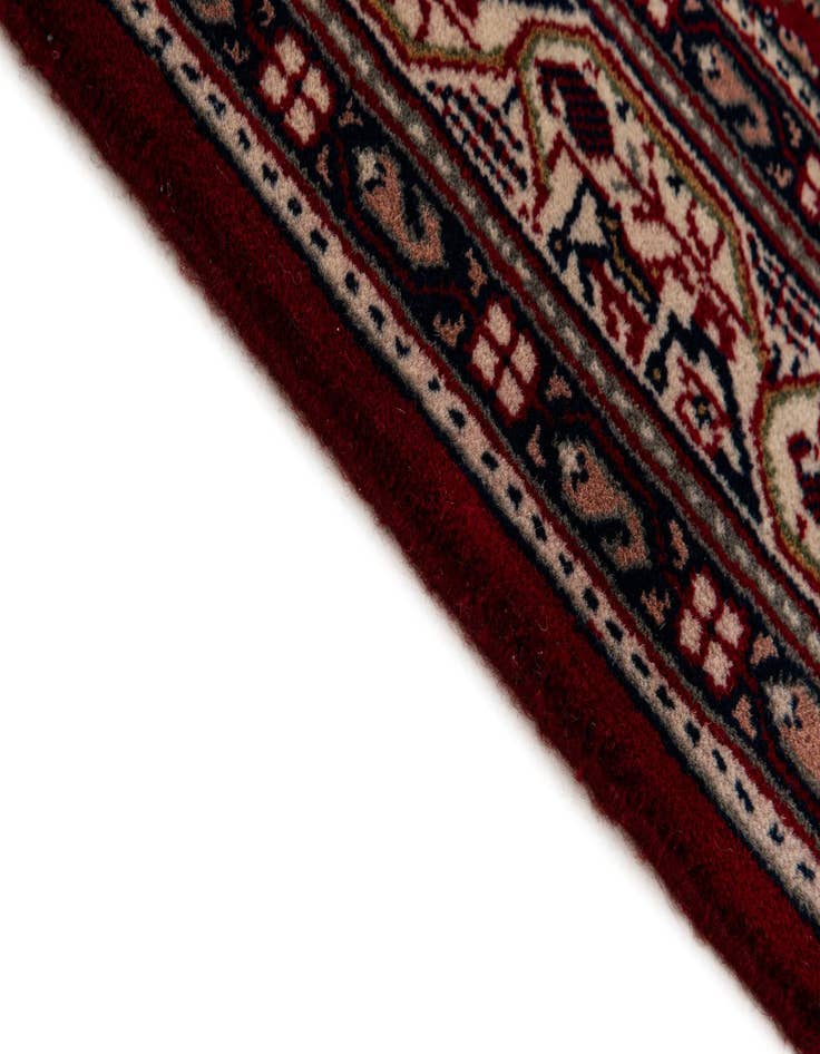 Detail image of  3' 11 x 5' 8  Hand Knotted Mir Wool Rug