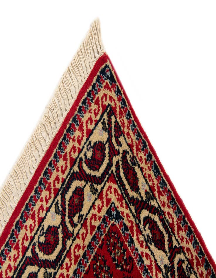 Detail image of  3' 1 x 4' 8  Hand Knotted Mir Wool Rug