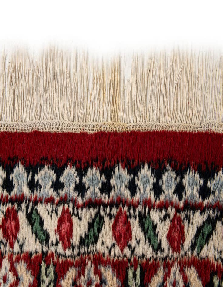 Detail image of  8' 5 x 11' 4  Hand Knotted Mir Wool Rug