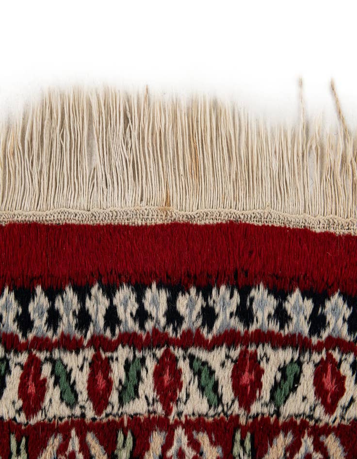 Detail image of  8' 5 x 11' 4  Hand Knotted Mir Wool Rug