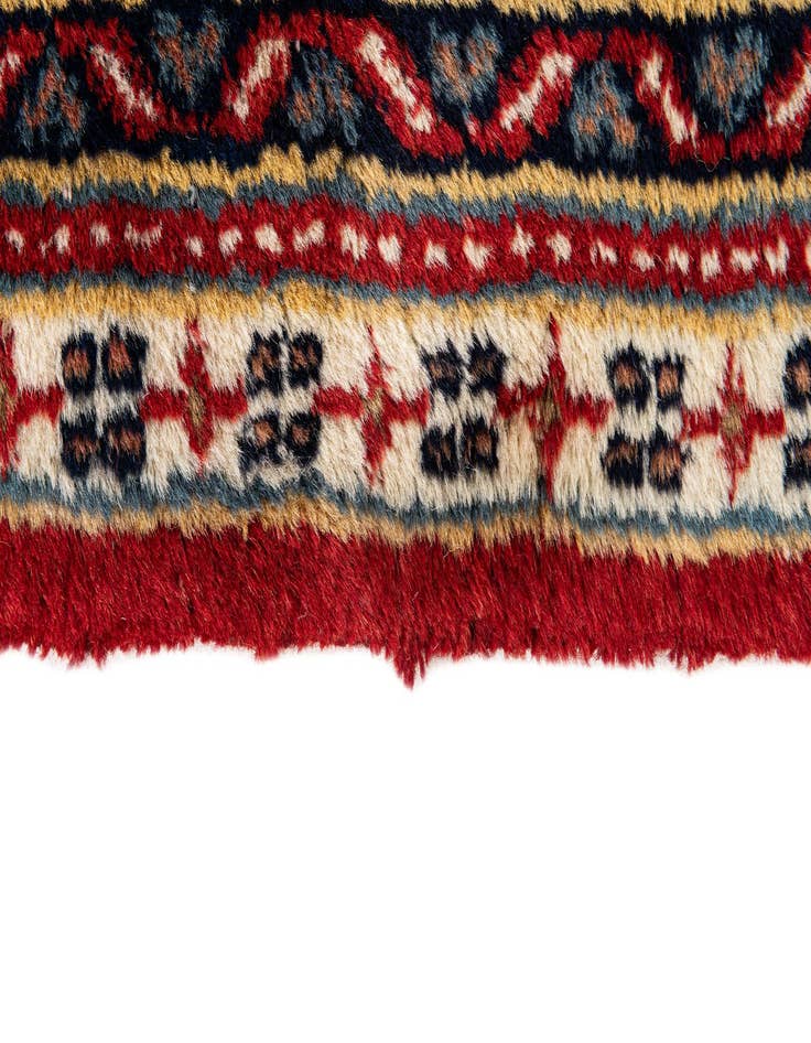 Detail image of  6' 9 x 9' 11  Hand Knotted Mir Wool Rug