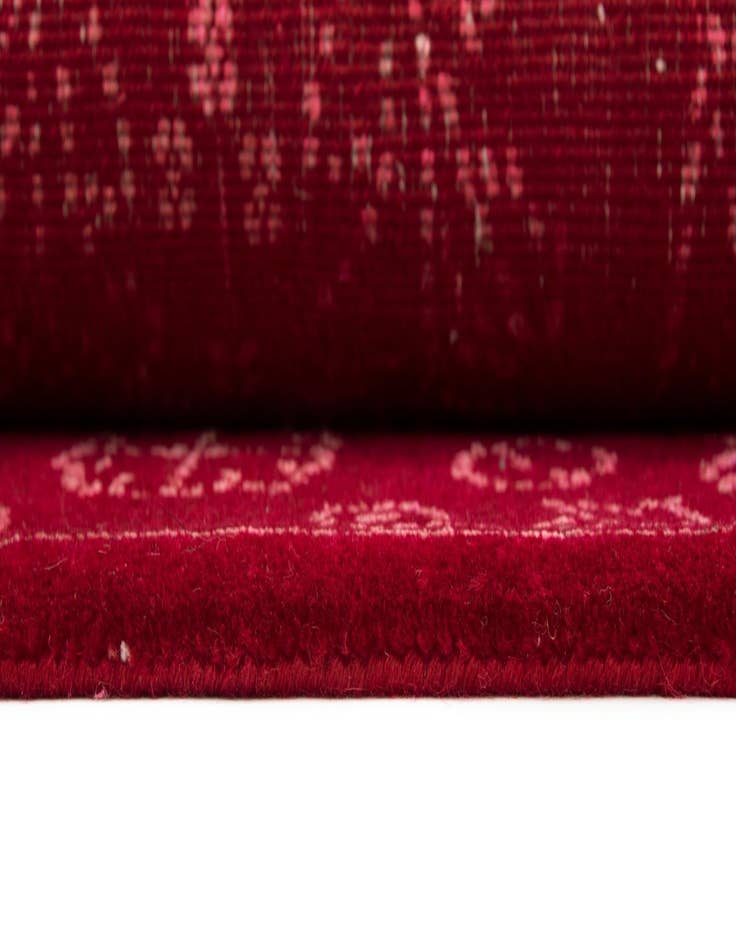 Detail image of  7' 3 x 9' 8 Modern Nila Rug