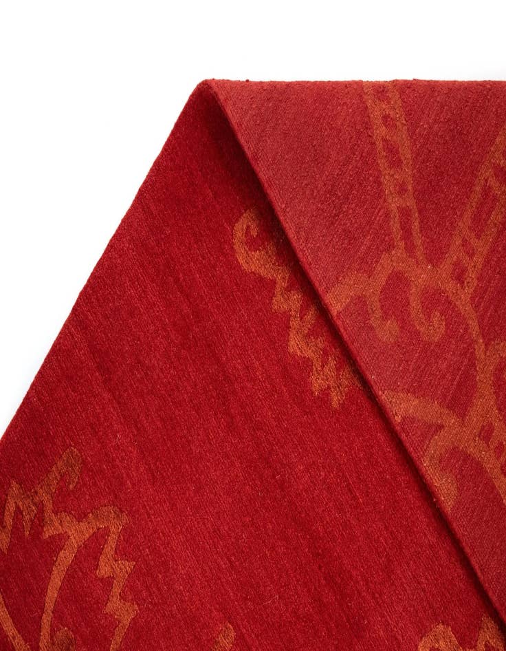 Detail image of  8' 2 x 9' 10 Modern Roots Rug