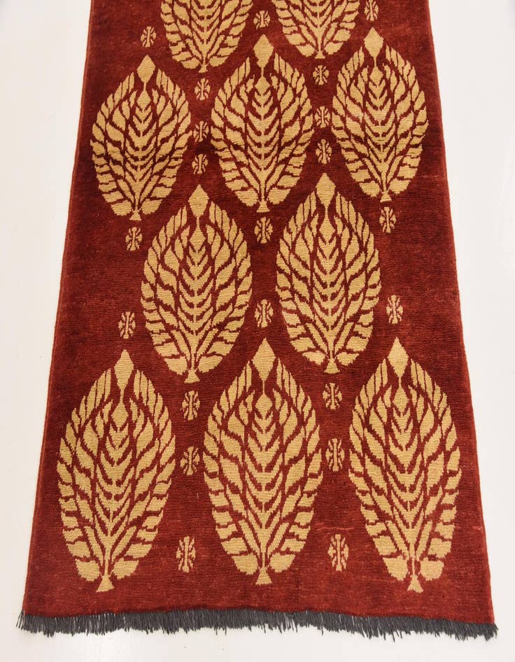 Detail image of  3' 6 x 4' 9  Hand Knotted Modern Ziegler Rug