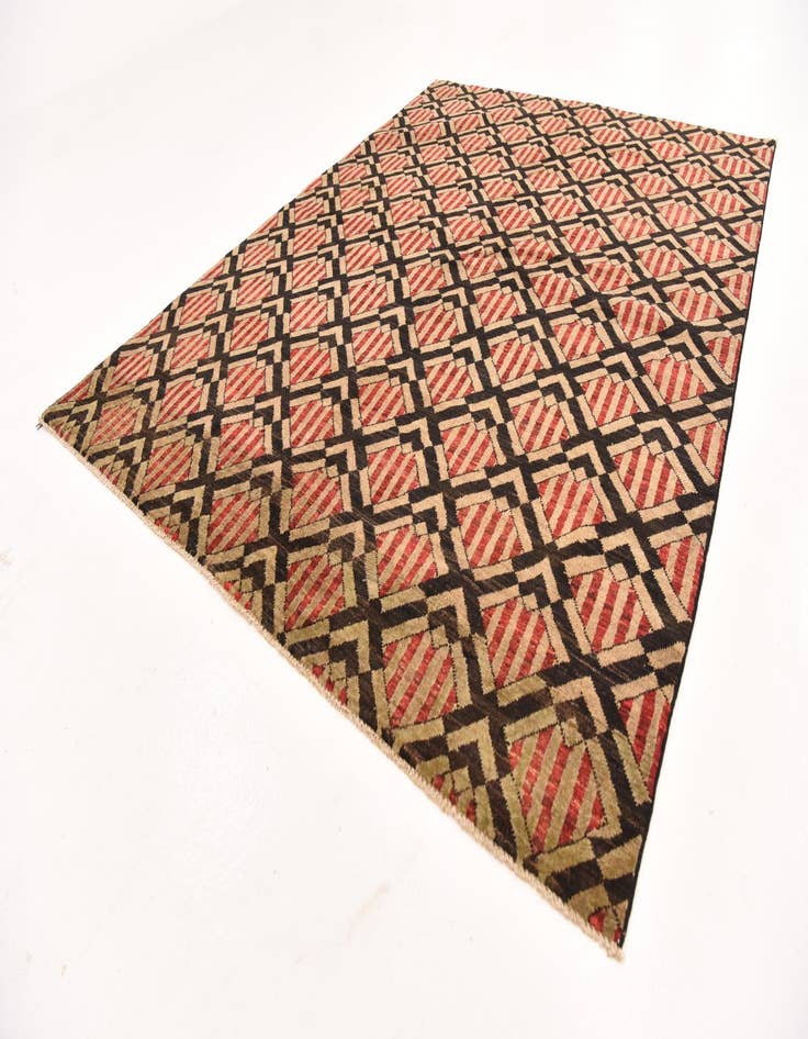 Detail image of  5' 10 x 7' 10  Hand Knotted Modern Ziegler Rug