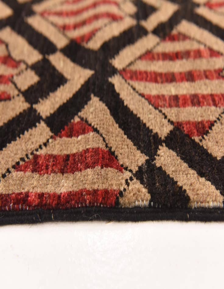 Detail image of  5' 10 x 7' 10  Hand Knotted Modern Ziegler Rug