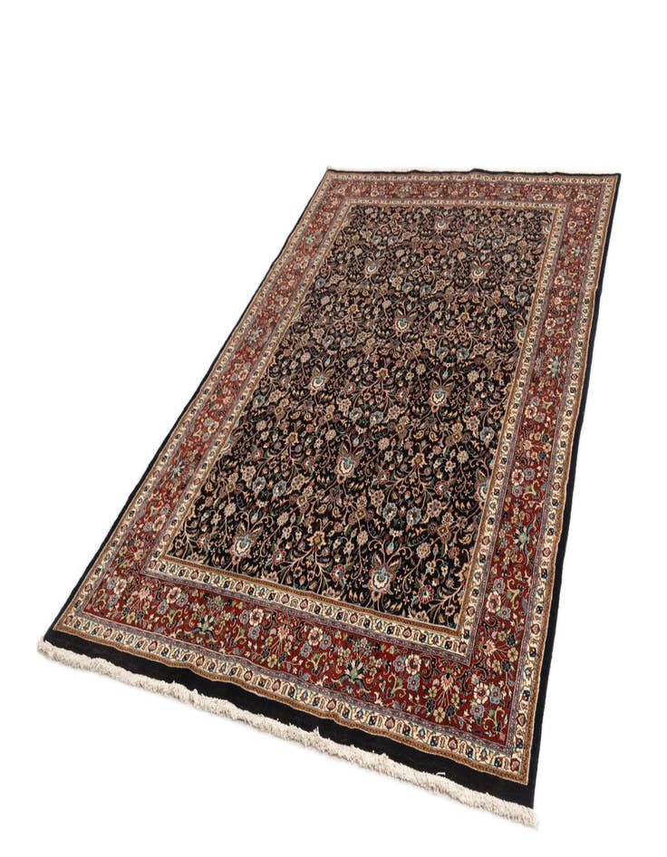 Detail image of  6' 5 x 9' 9 Mood Wool Rug