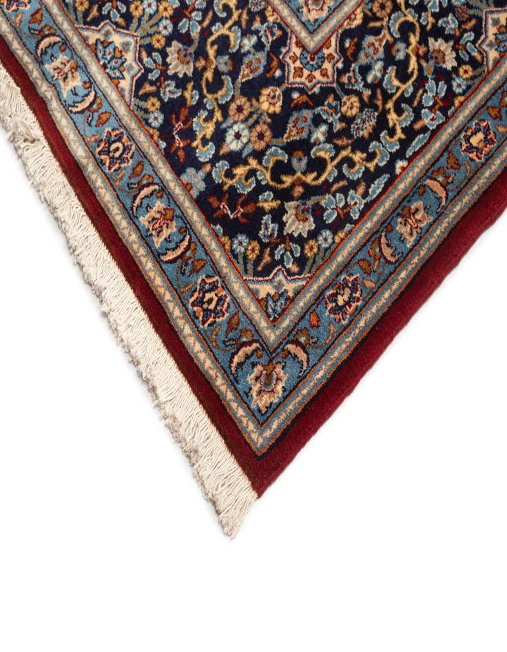 Detail image of  7' 10 x 10' 10 Mood Wool Rug