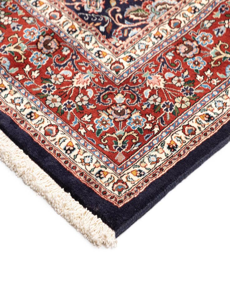 Detail image of  6' 6 x 9' 6 Mood Wool Rug