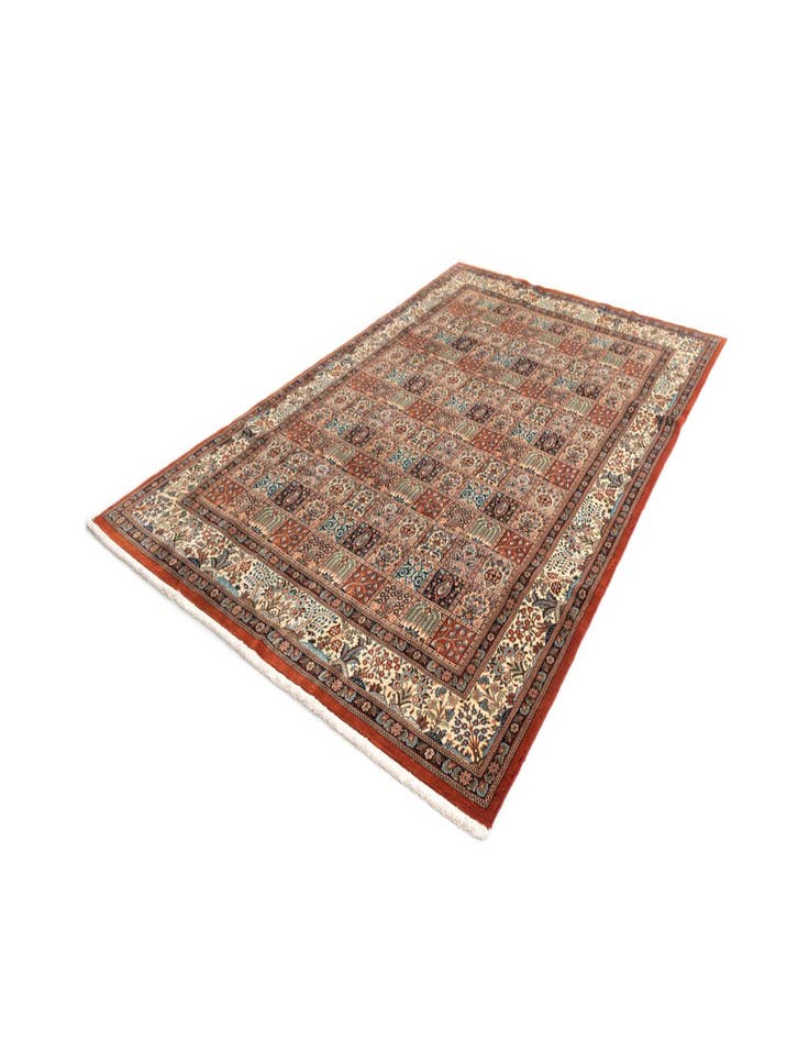 Detail image of  6' 8 x 9' 10 Mood Wool Rug