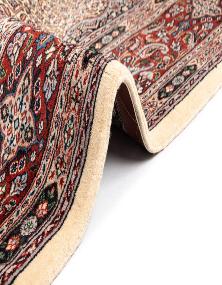 Detail image of  6' 9 x 9' 9 Mood Wool Rug