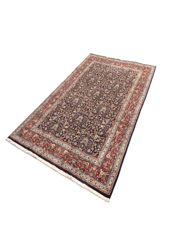 Detail image of  6' 5 x 9' 8 Mood Wool Rug