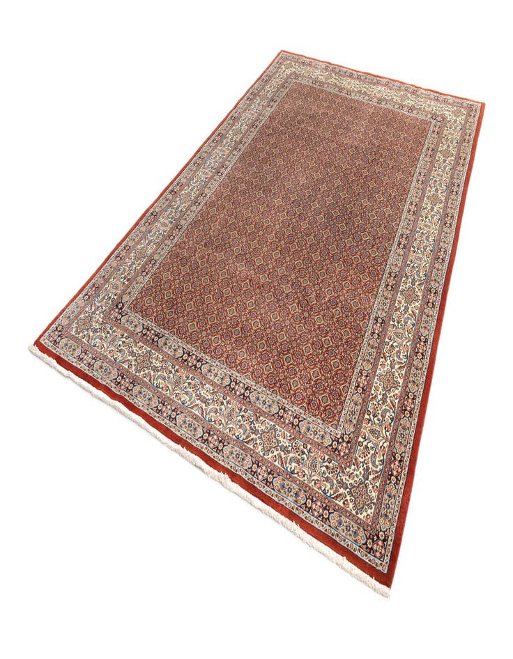 Detail image of  6' 5 x 9' 6 Mood Wool Rug