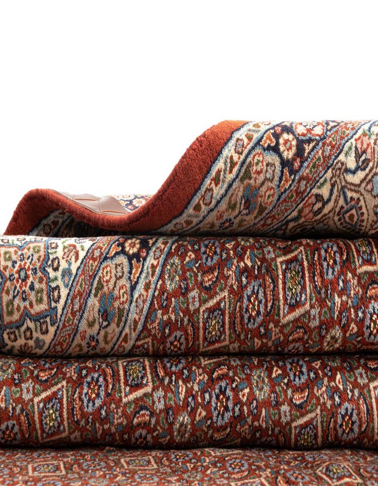 Detail image of  6' 5 x 9' 6 Mood Wool Rug