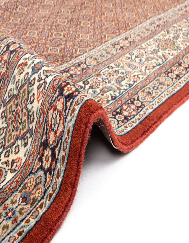 Detail image of  6' 5 x 9' 6 Mood Wool Rug