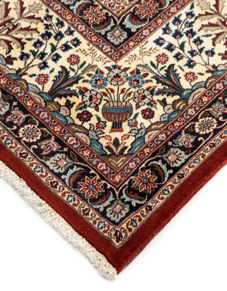 Detail image of  8' x 11' 4 Mood Wool Rug