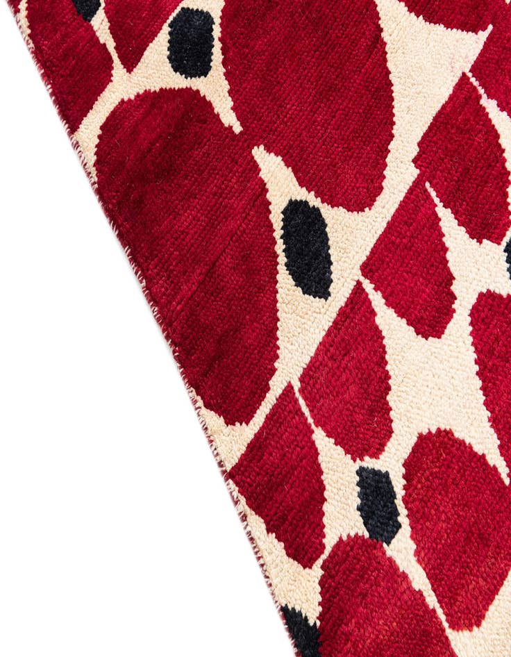 Detail image of  5' 5 x 8'  Hand Knotted Moroccan Wool Rug