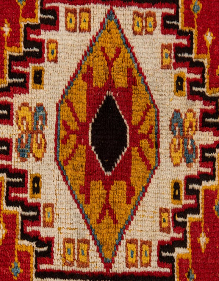 Detail image of 4' 9 x 7' 9 Hand Knotted Moroccan Wool Rug
