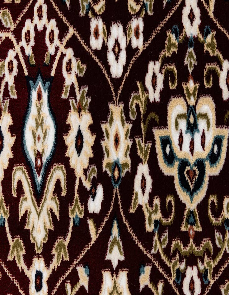 Detail image of  5' x 7' 7 Nain Design Rug