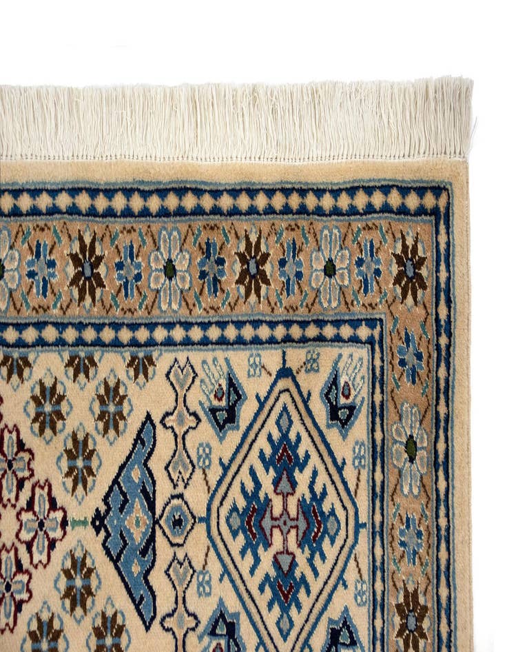 Detail image of  8' x 11' 4  Hand Knotted Nain Persian Rug