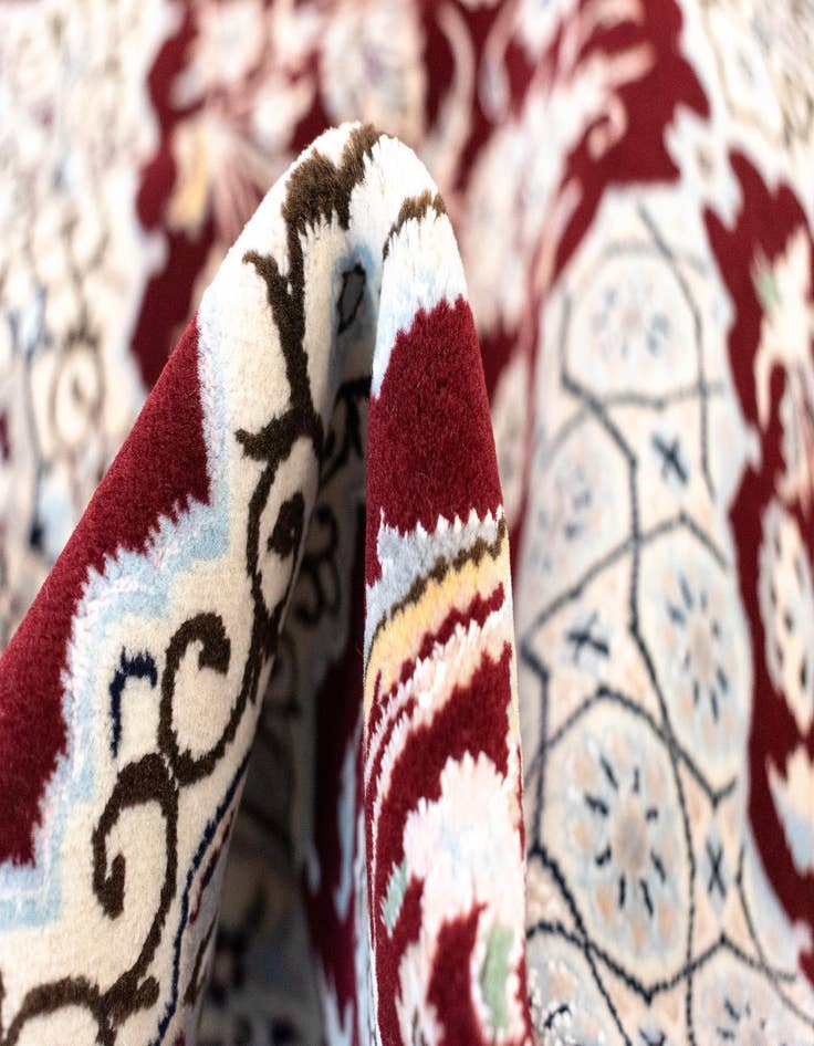 Detail image of  6' 9 x 10' 1 Nain Rug