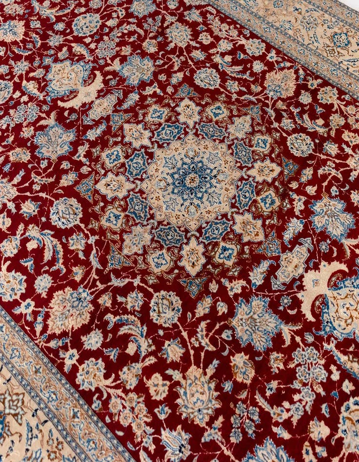 Detail image of  7' 3 x 10' 6 Nain Rug