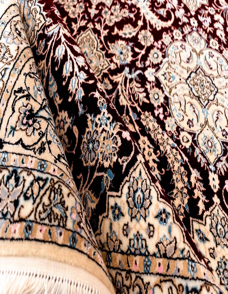 Detail image of  6' 10 x 10' Nain Rug