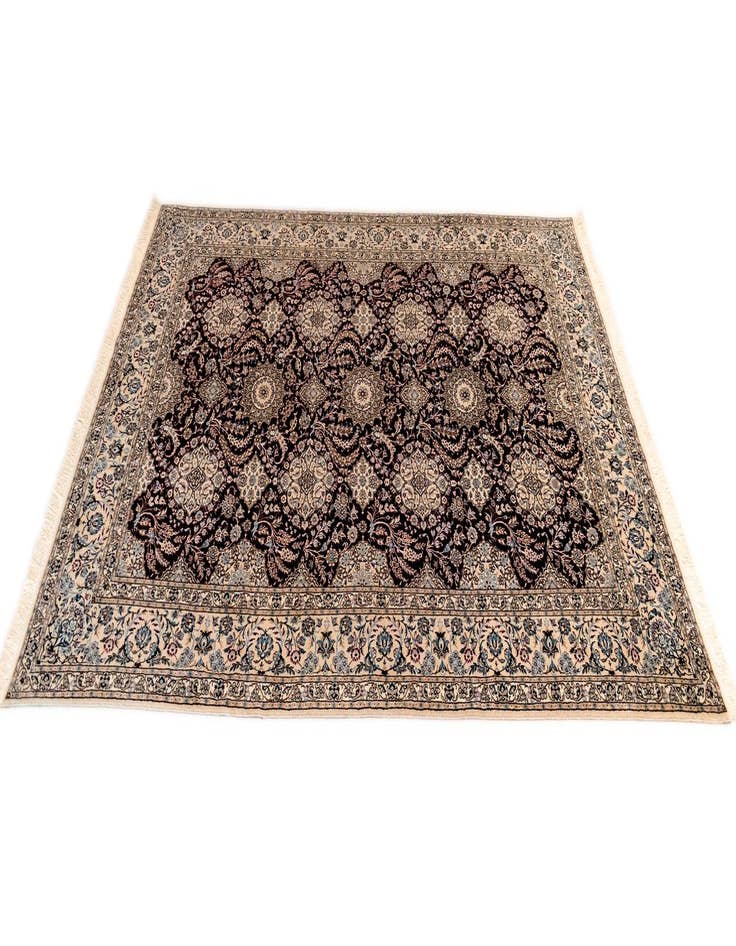 Detail image of  6' 10 x 10' Nain Rug