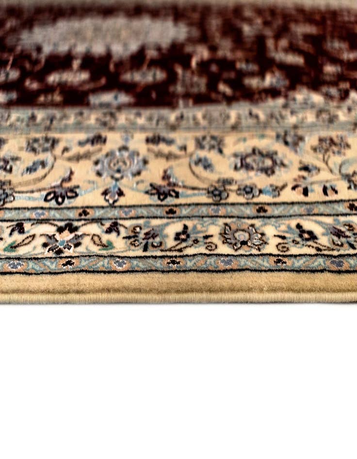 Detail image of  6' 10 x 9' 10 Nain Rug