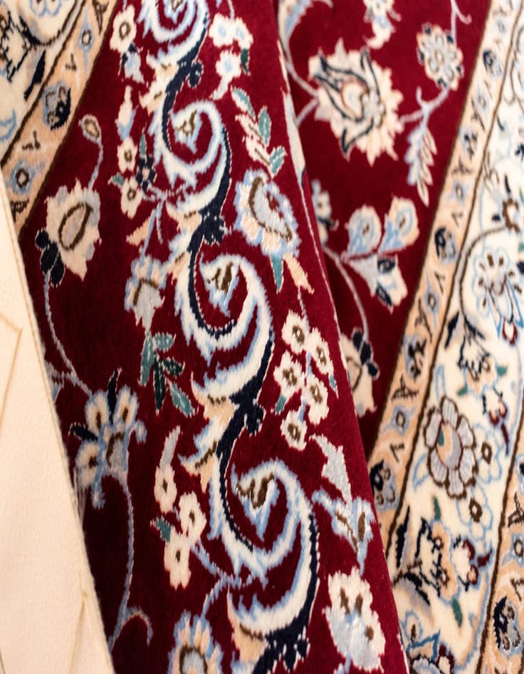 Detail image of 3' x 4' 4 Nain Rug