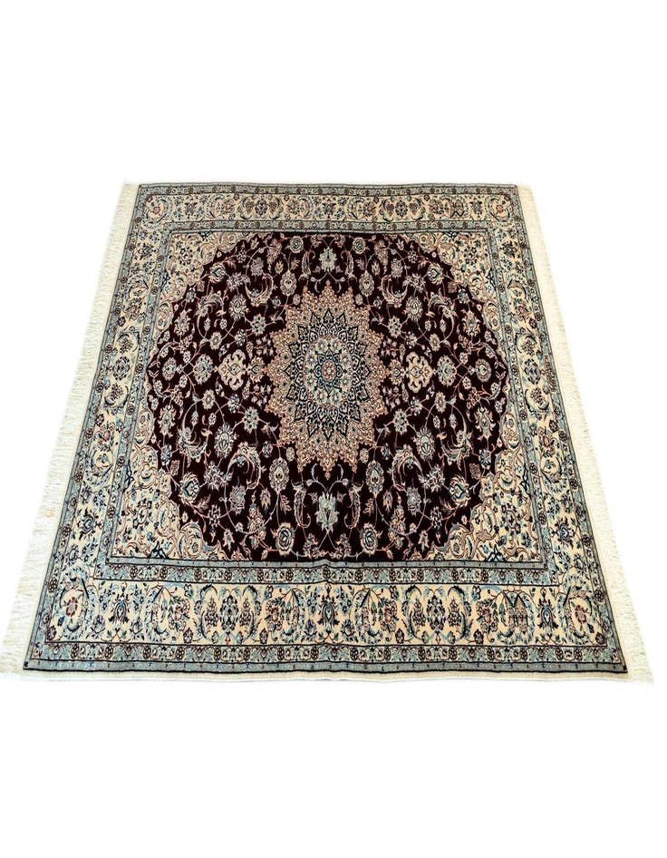 Detail image of  4' 11 x 7' 5 Nain Rug