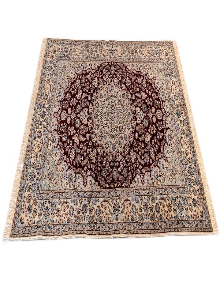 Detail image of  4' 1 x 6' Nain Rug