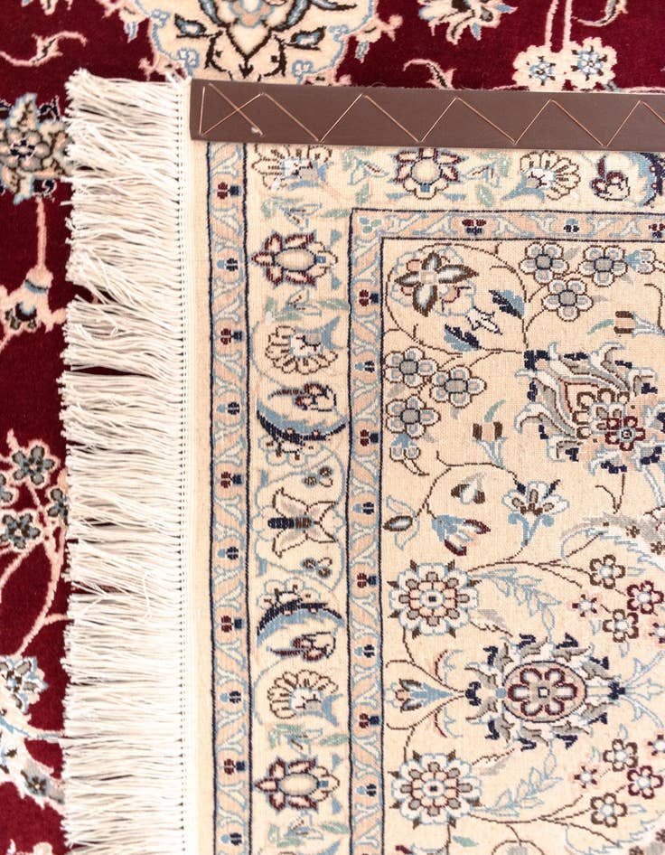Detail image of  6' 9 x 10' 4 Nain Rug