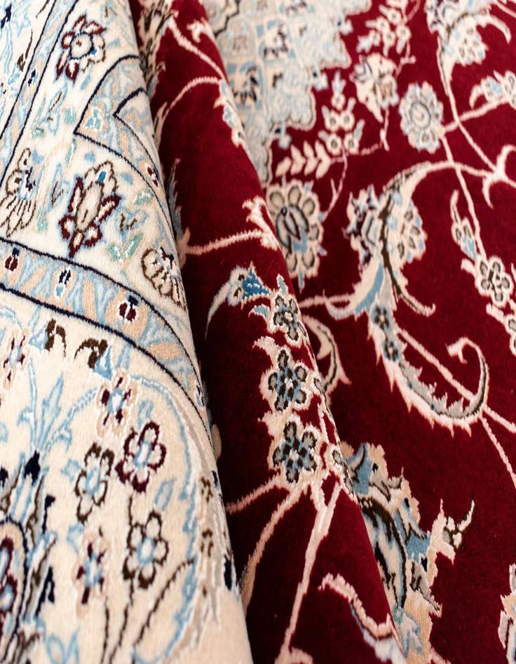 Detail image of  6' 9 x 10' 4 Nain Rug