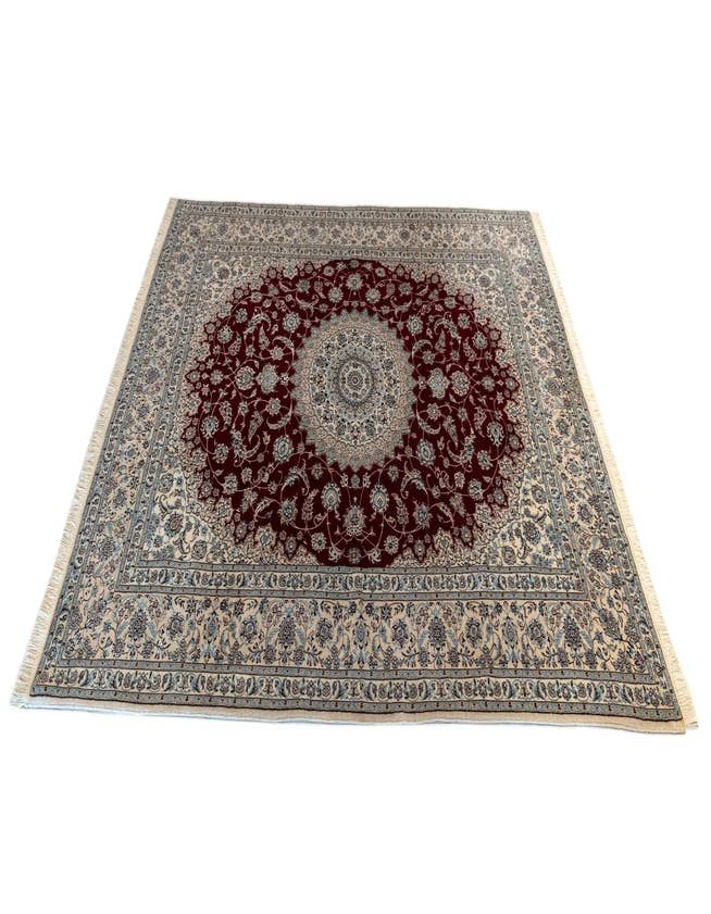 Detail image of  6' 9 x 8' 5 Nain Rug