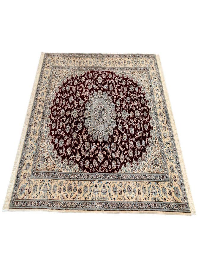 Detail image of  5' 3 x 7' 9 Nain Rug