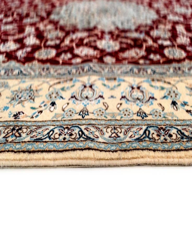 Detail image of  5' 3 x 7' 9 Nain Rug