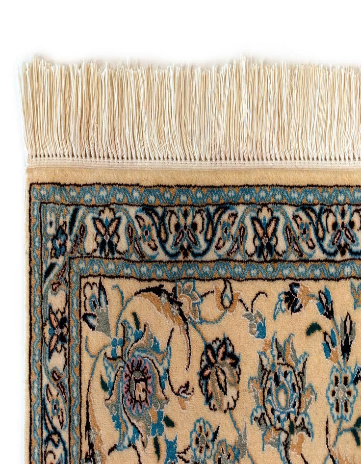 Detail image of  5' 3 x 7' 9 Nain Rug