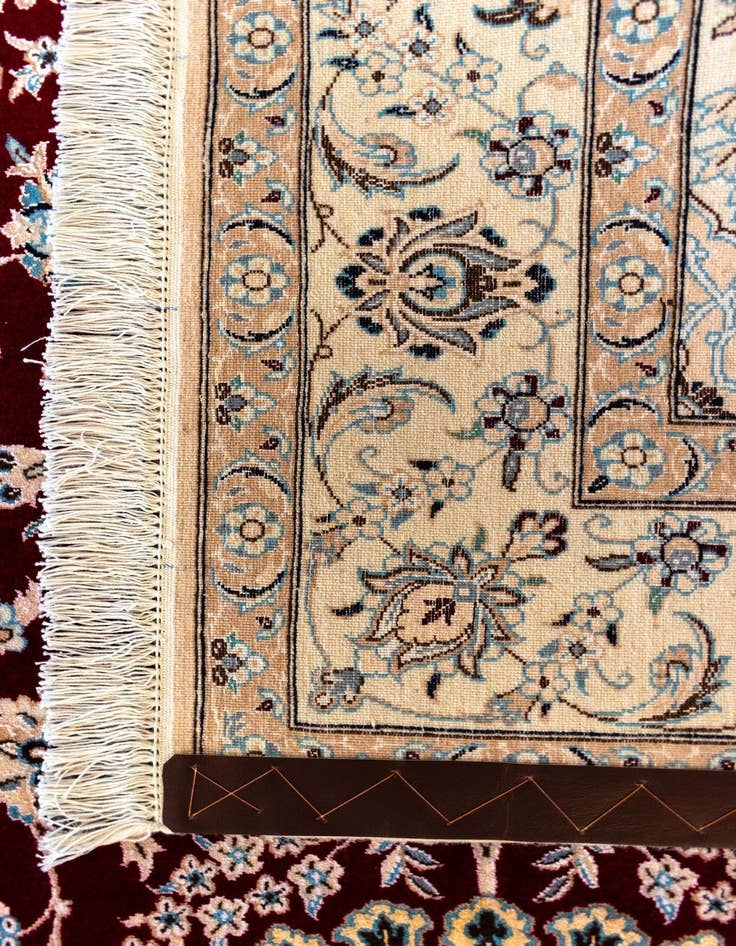 Detail image of  4' 2 x 6' 8 Nain Rug