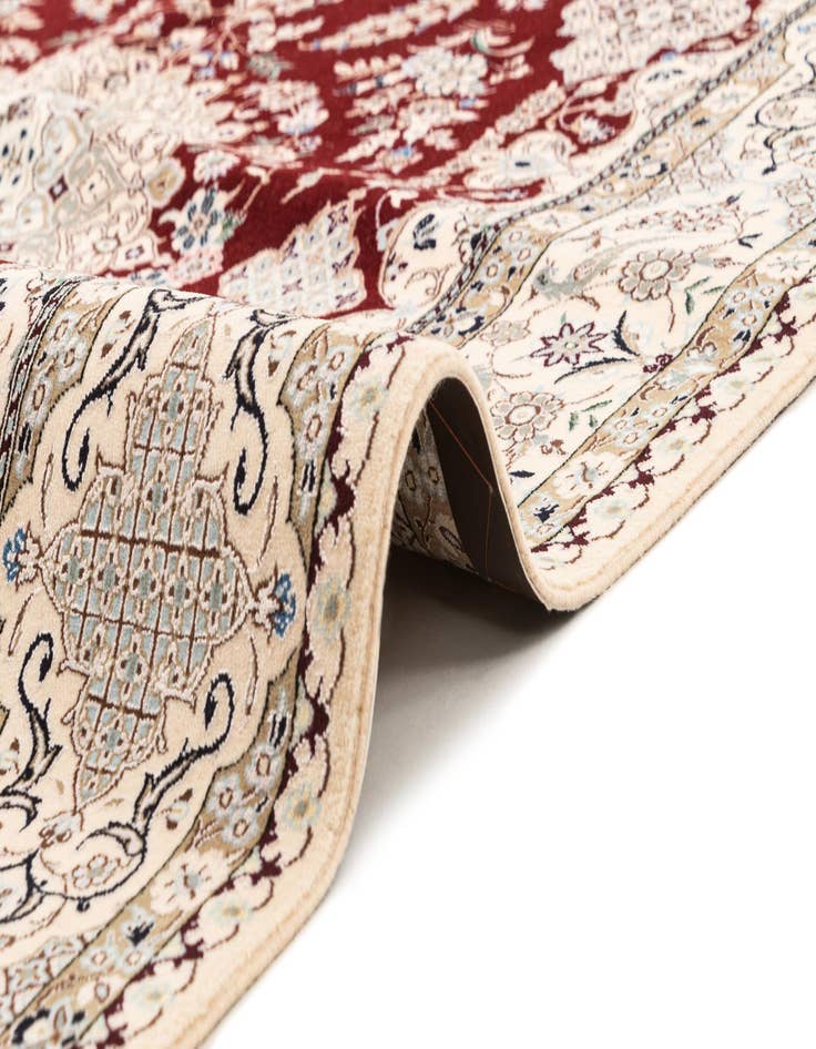 Detail image of  4' 11 x 7' 7  Hand Knotted Nain Rug