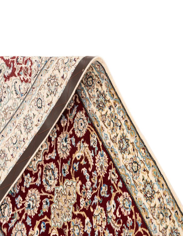 Detail image of  2' 9 x 8' 2  Hand Knotted Nain Rug