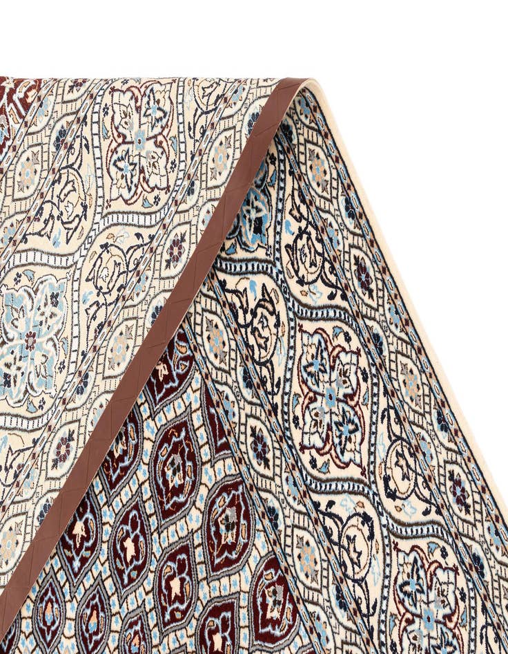 Detail image of  6' 10 x 9' 10 Nain Rug